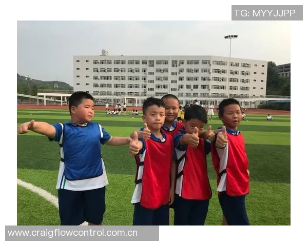 克尼佩尔称赞三球小桥无私打球共同合作让比赛更加轻松愉快